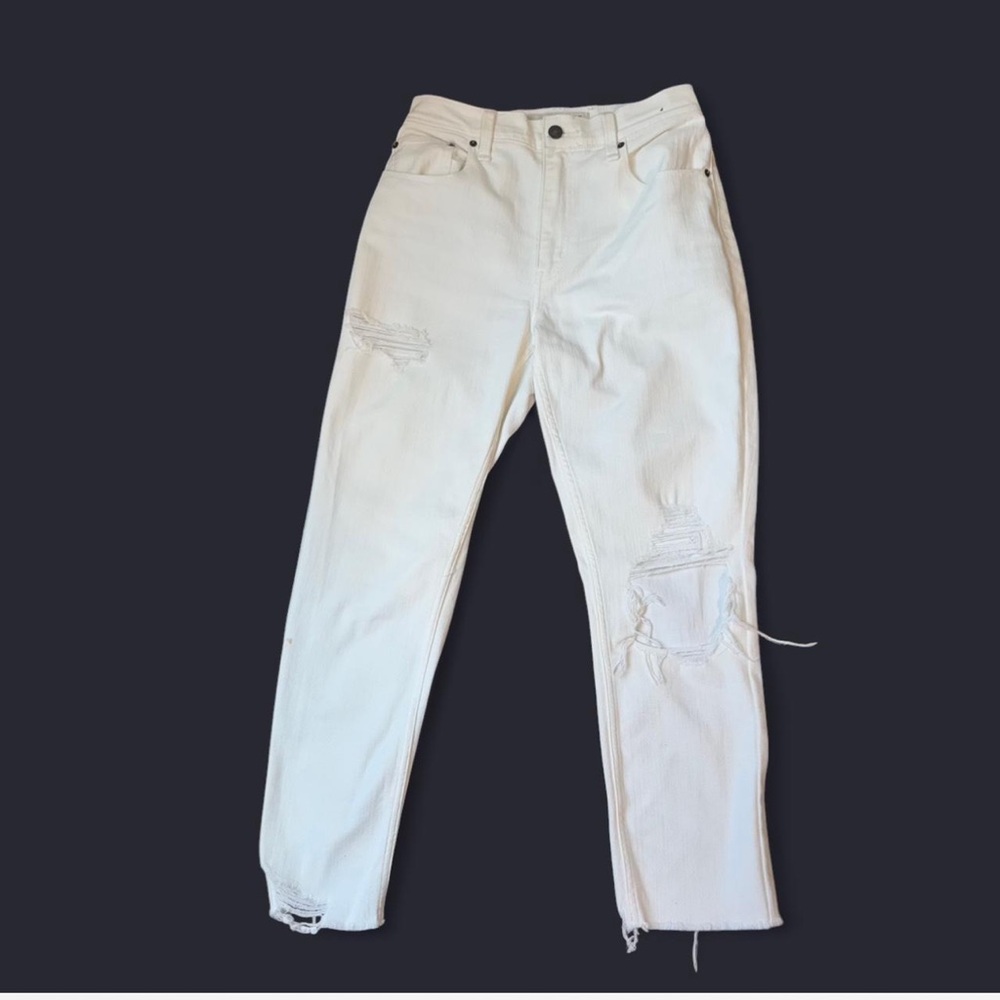 Abercrombie & Fitch White Mom Jeans